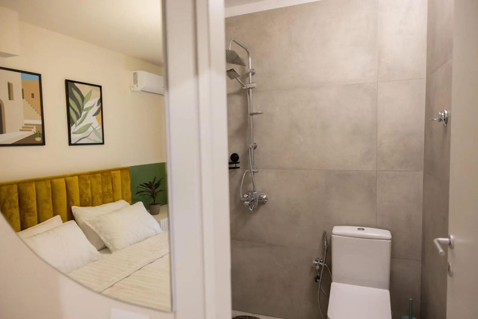 Three Doors Apartments Tirana